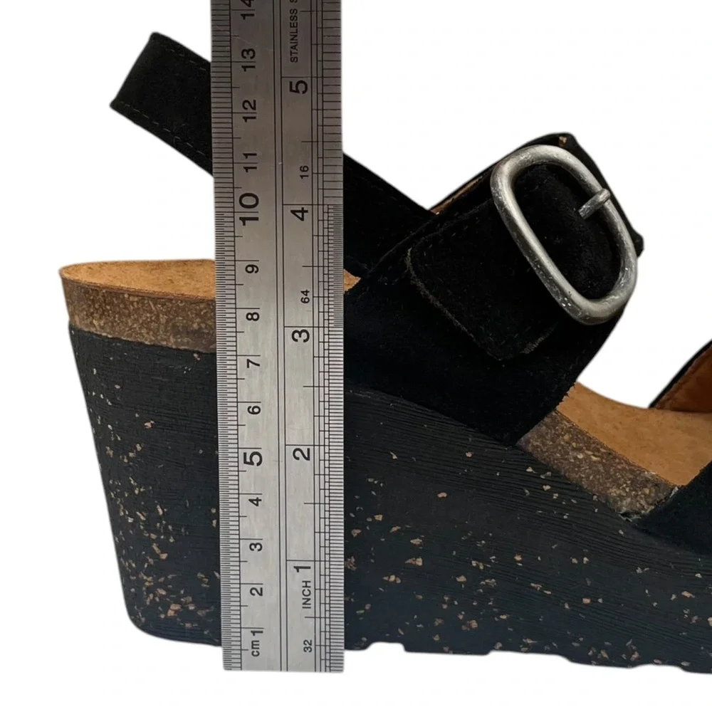 OTBT Peasant Women's Wedge Adjustable Suede Sandal Size 7.5 (Fits like 8) Black